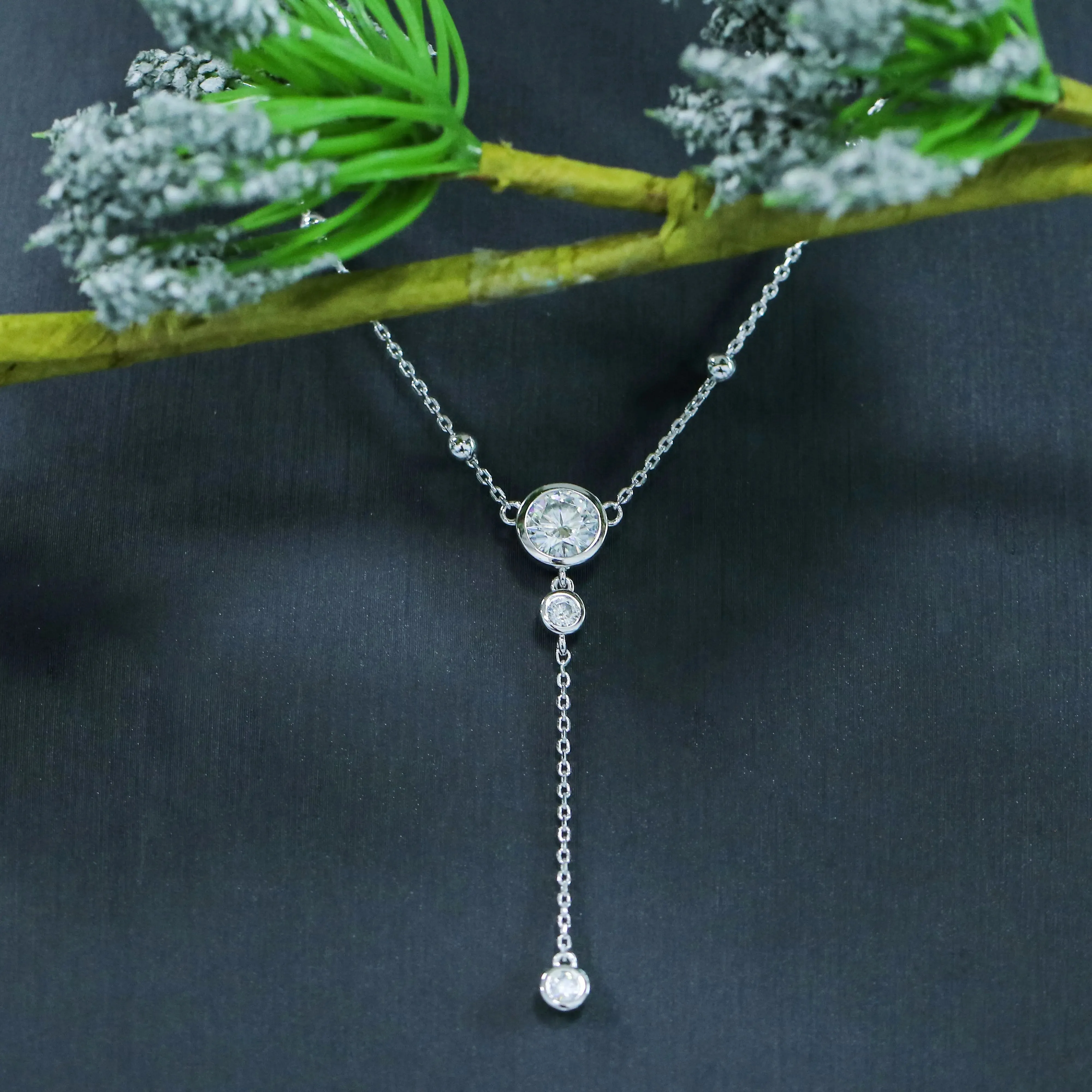 14k White Gold Dangle Moissanite Necklace 1.22ct Total.