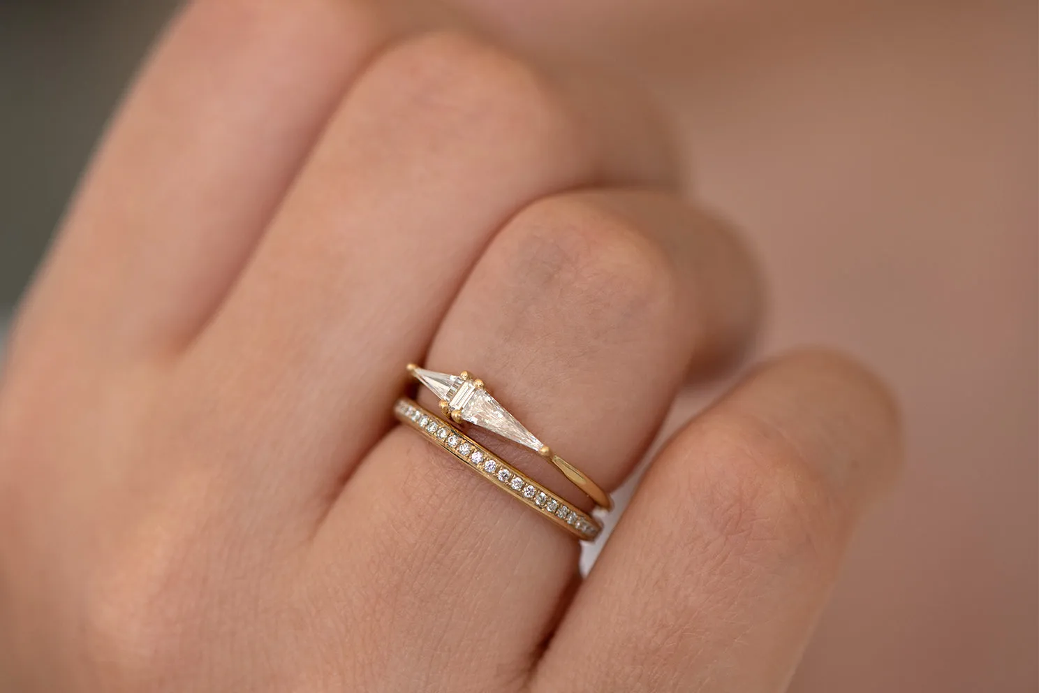 Asymmetrical Engagement Ring - Arrow Diamond Ring