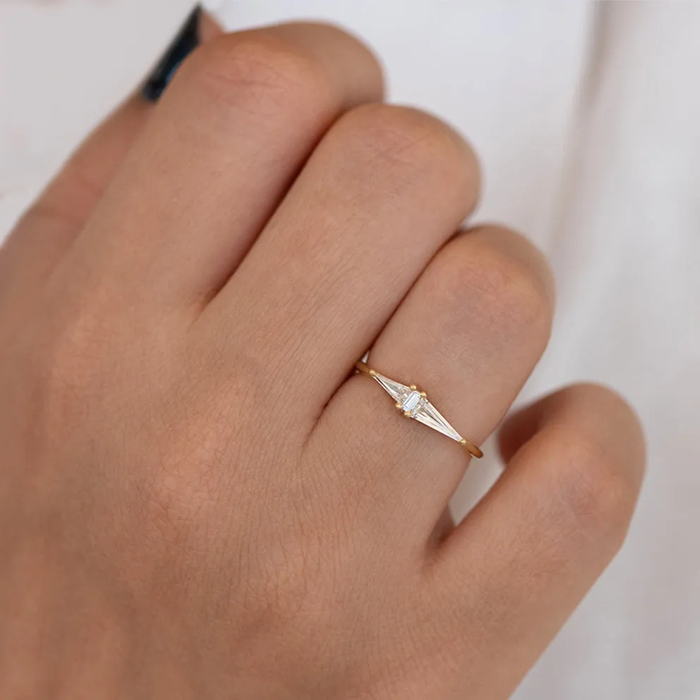 Asymmetrical Engagement Ring - Arrow Diamond Ring