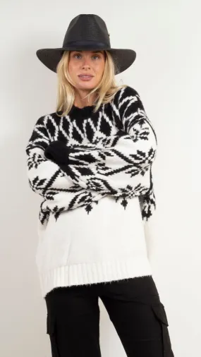 Fireside Tunic - White/ Black