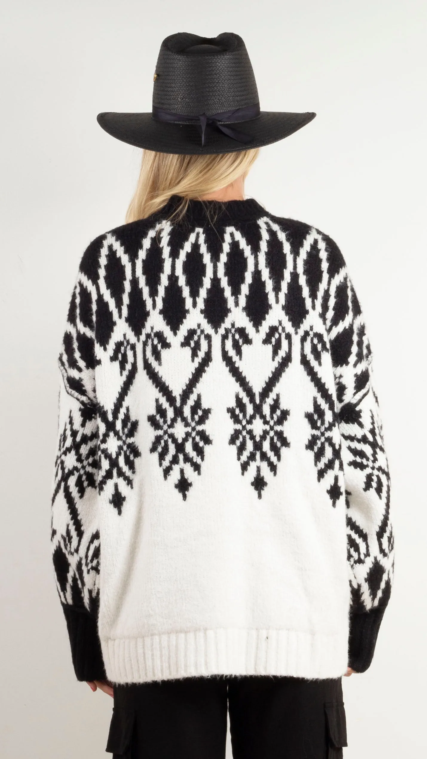 Fireside Tunic - White/ Black