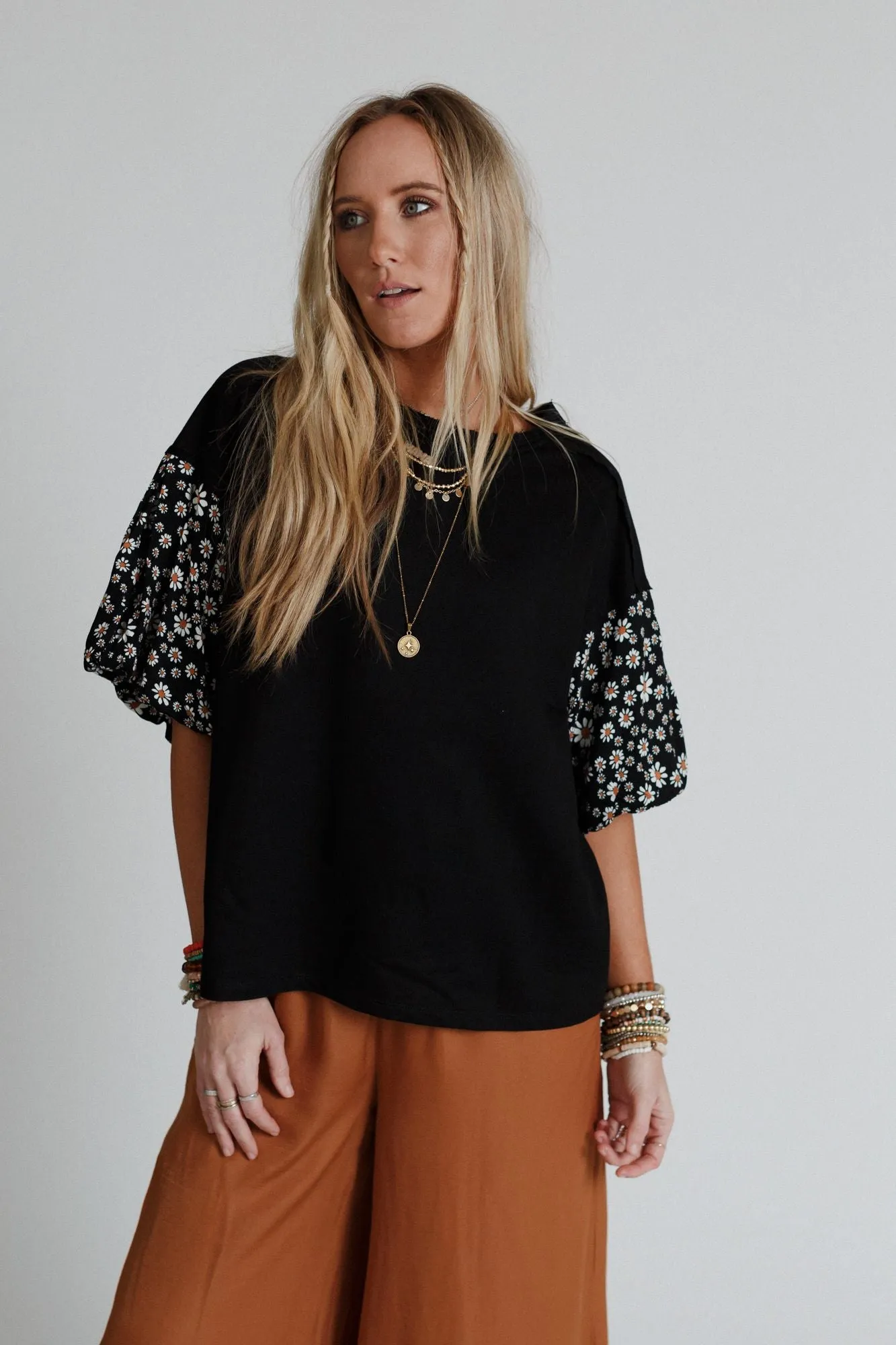 Pieces Of You Puff Sleeve Top - Black