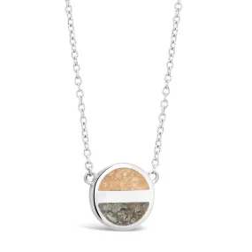 Stationary Horizon Necklace